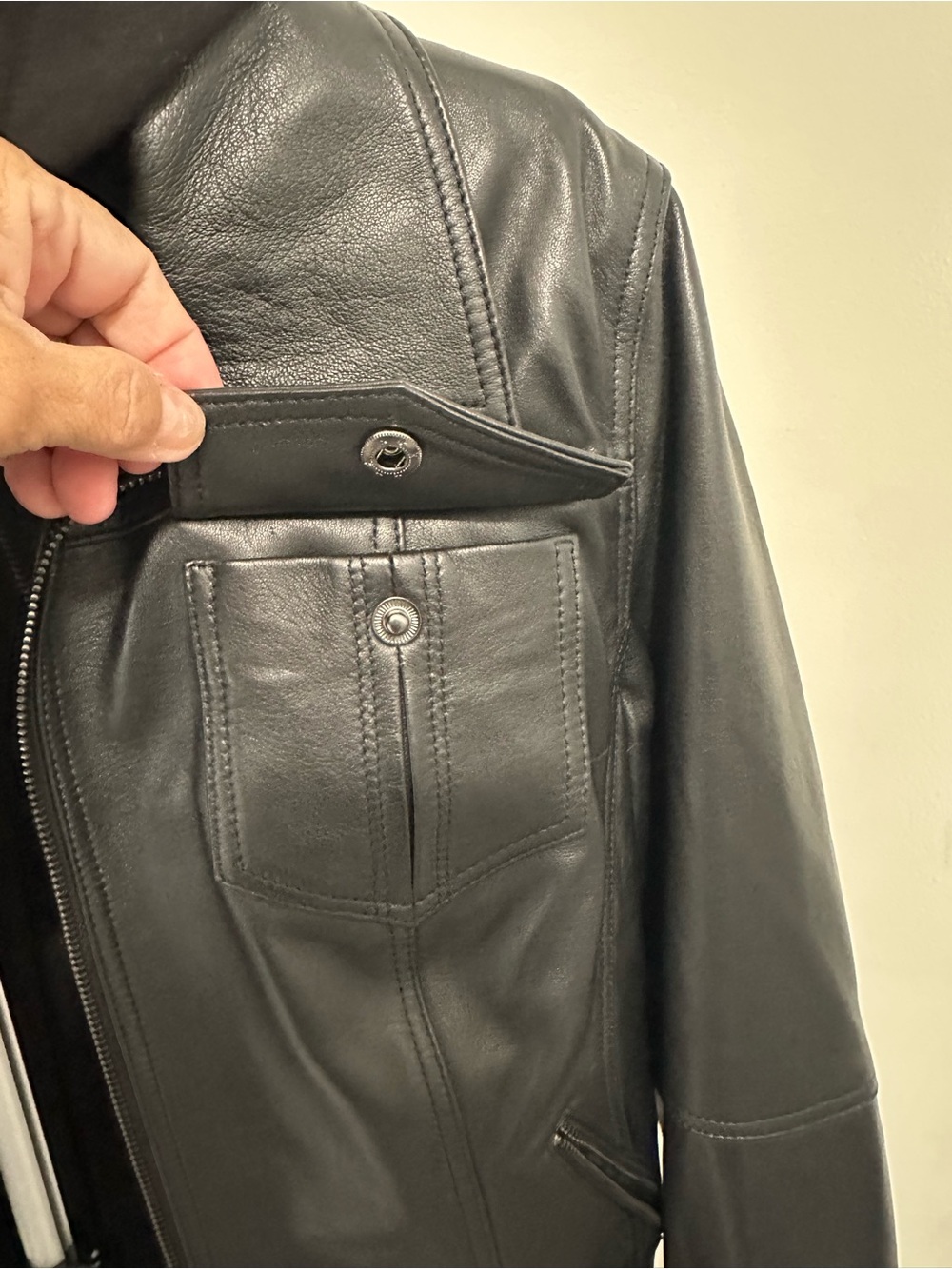 Quince Black Leather Hooded Jacket - Picture 10 of 17